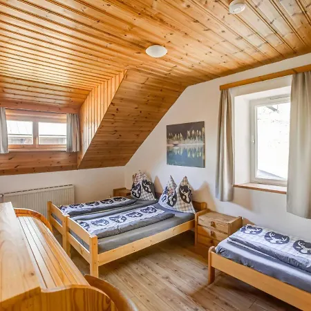 Holiday In Near Ski Area Vakantiehuis Obervellach