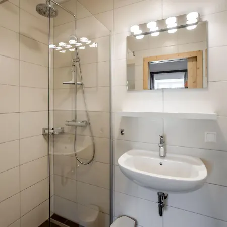 Vakantiehuis Holiday In Near Ski Area Obervellach