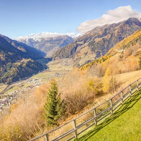 Vakantiehuis Holiday In Near Ski Area Obervellach