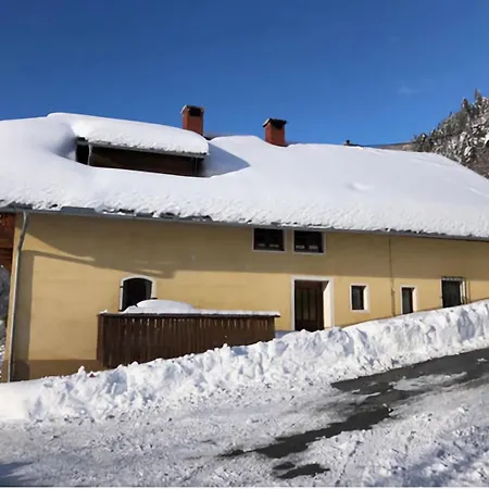 Vakantiehuis Holiday In Near Ski Area Obervellach
